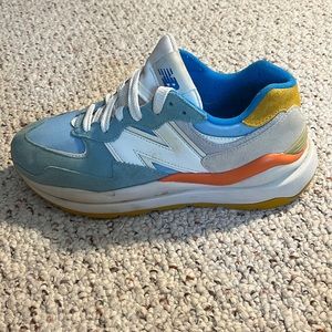 New Balance 57/40 oyster/pink/blue chill (Womens)